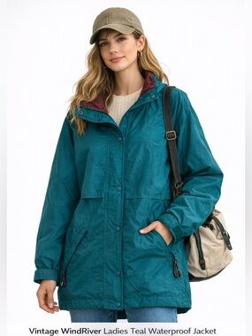 VTG WindRiver Nylon Jacket Womens Size M Teal Barn Outdoors Spring Rain retro